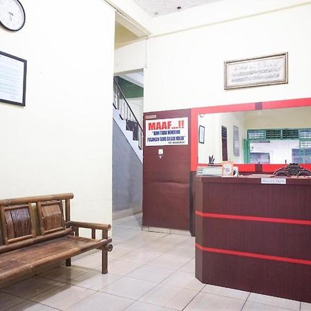 Oyo 931012 Tamara Homestay Syariah Medan Exterior foto