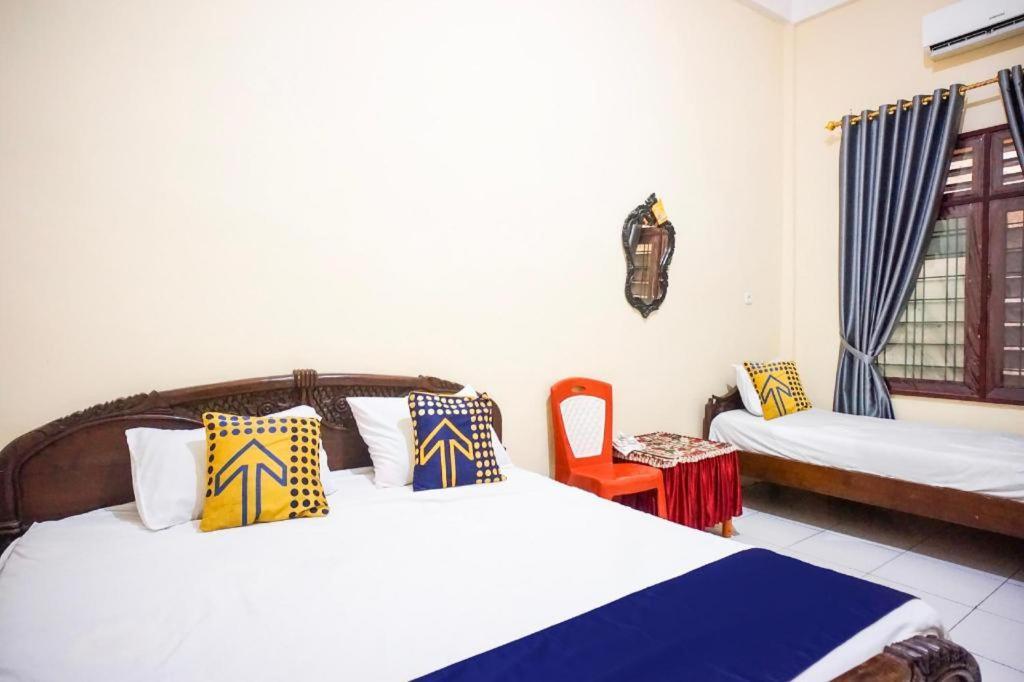 Oyo 931012 Tamara Homestay Syariah Medan Exterior foto